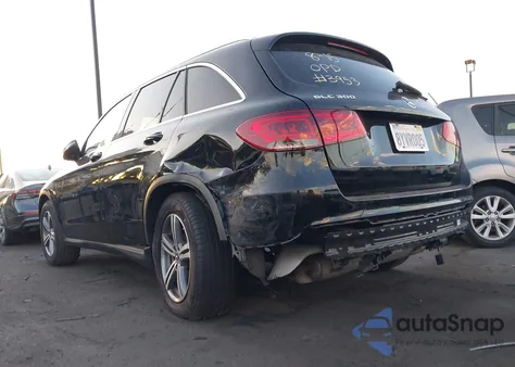 2020 Mercedes-Benz Glc 300 z USA, uszkodzony, nr VIN WDC0G8DB8LF723953